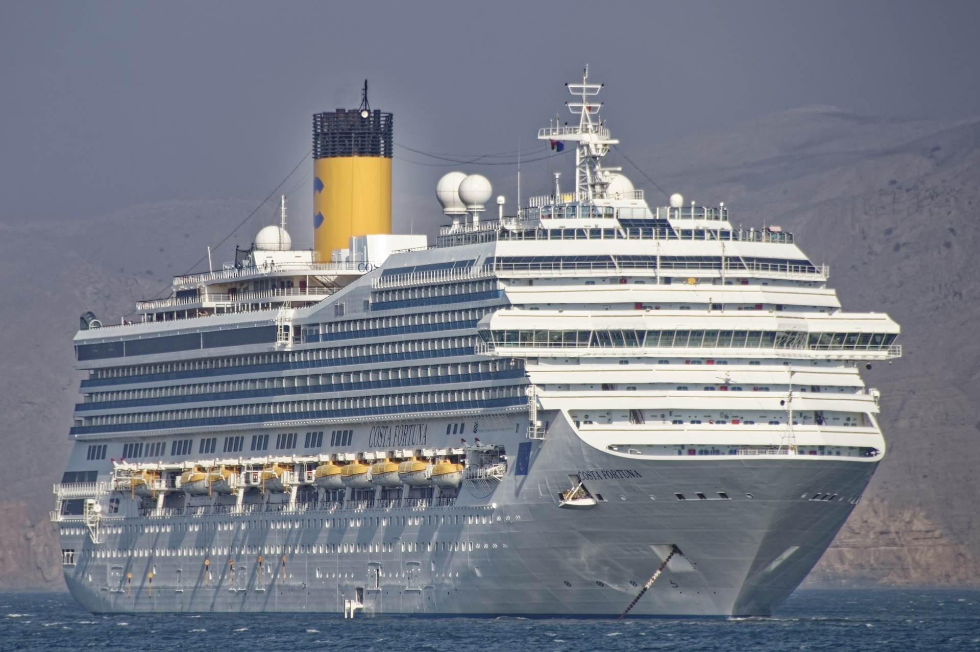 ship 5485183 1920 (1)